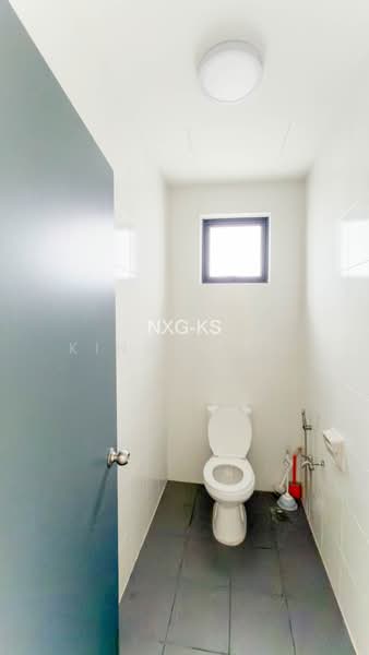 Shop / Office for Rent in Kuala Selangor (Selangor) - Kings Soe - Bathroom - PropertyGuru.com.my