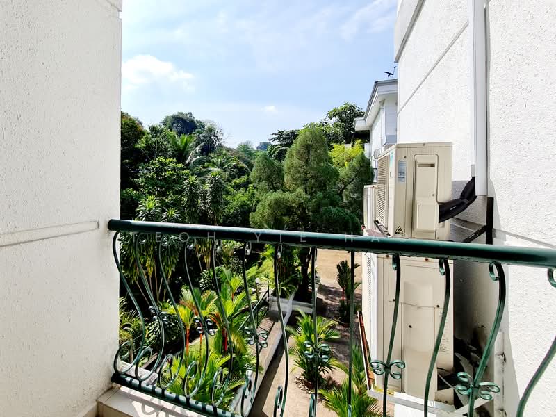 Kondominium untuk Dijual di Intan Kenny Condominium - Teoh Yie Hao - Balcony - PropertyGuru.com.my