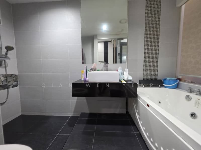 Kondominium untuk Dijual di Summer Place - Qian Wen Yeap - Bathroom - PropertyGuru.com.my