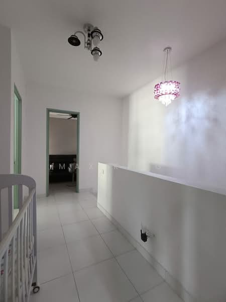 Cluster House for Sale in Tampoi (Johor) - Max Keng - Corridor - PropertyGuru.com.my