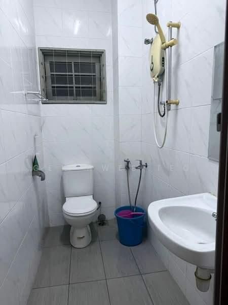1.5-storey Terraced House for Rent in Subang Jaya (Selangor) - Gek Hwee Teo - Bathroom - PropertyGuru.com.my