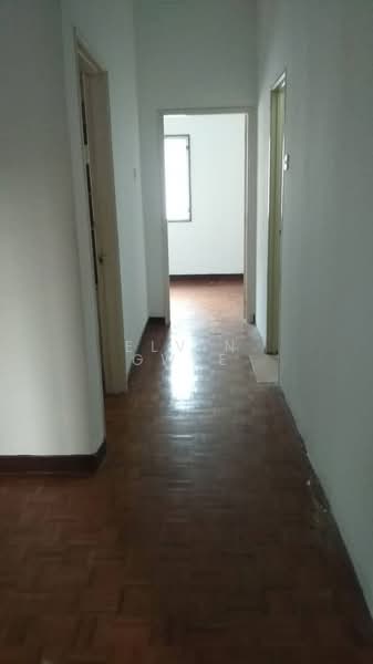 Terraced House for Sale in Usj 2 (Subang Jaya) - Elvin Gwee - Corridor - PropertyGuru.com.my