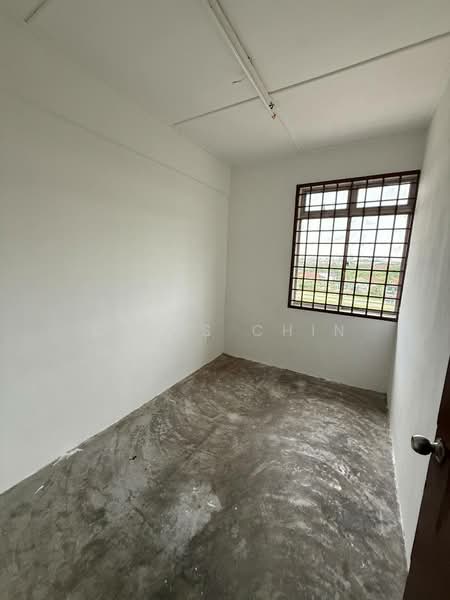 Flat for Sale at Rumah Pangsa Orkid - Chris Chin - Interior - PropertyGuru.com.my