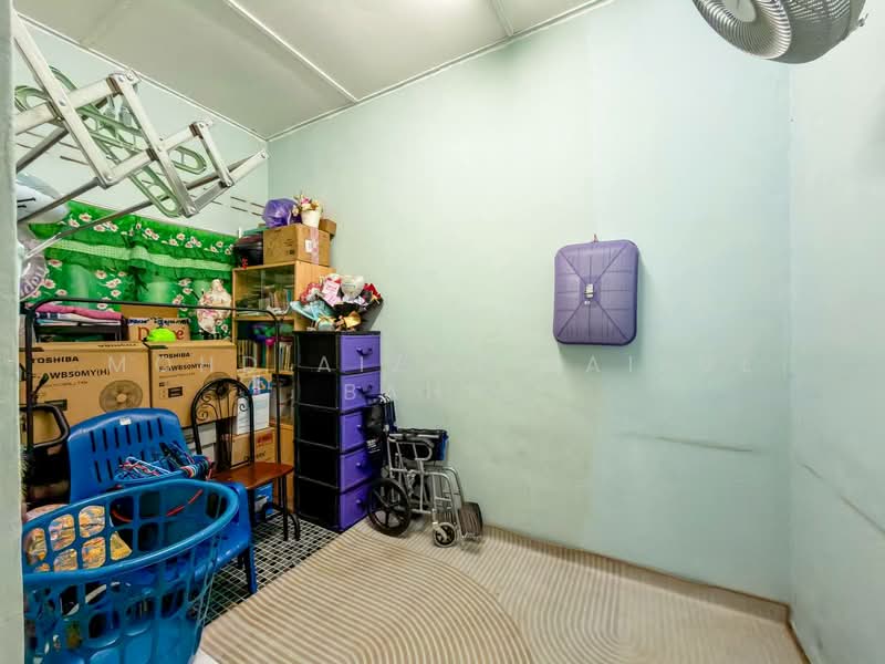 1-storey Terraced House for Sale in Bandar Rinching (Semenyih) - Mohd Aizat Saiful Bahri - PropertyGuru.com.my