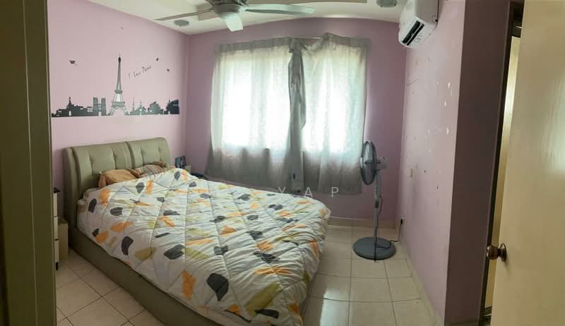 Apartment for Sale at Pangsapuri Jati Selatan - SL Yap - Bedroom - PropertyGuru.com.my
