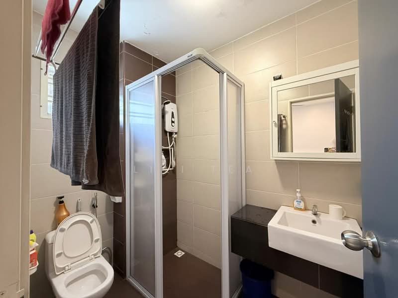2-storey Terraced House for Sale in Taman Mutiara Rini (Skudai) - Lili Tea - Bathroom - PropertyGuru.com.my