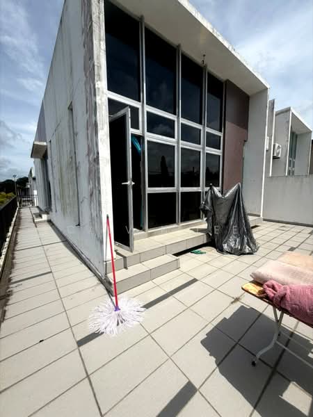 Rumah Teres 2 Tingkat untuk Dijual di Bandar Seri Alam (Masai) - Calvin Lee - PropertyGuru.com.my