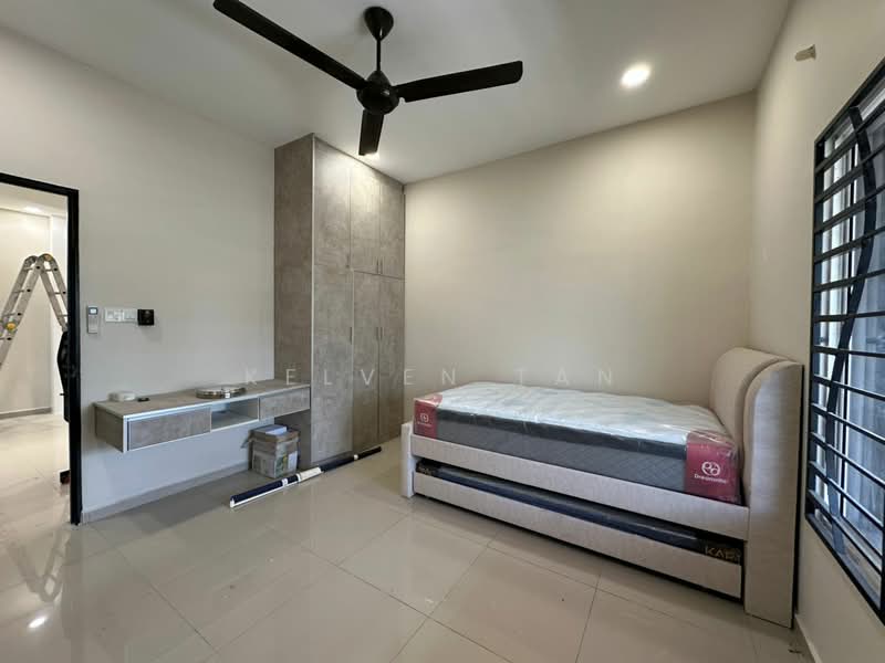 Rumah Teres 1 Tingkat untuk Dijual di Sungai Buloh (Selangor) - Kelven Tan - Bedroom - PropertyGuru.com.my