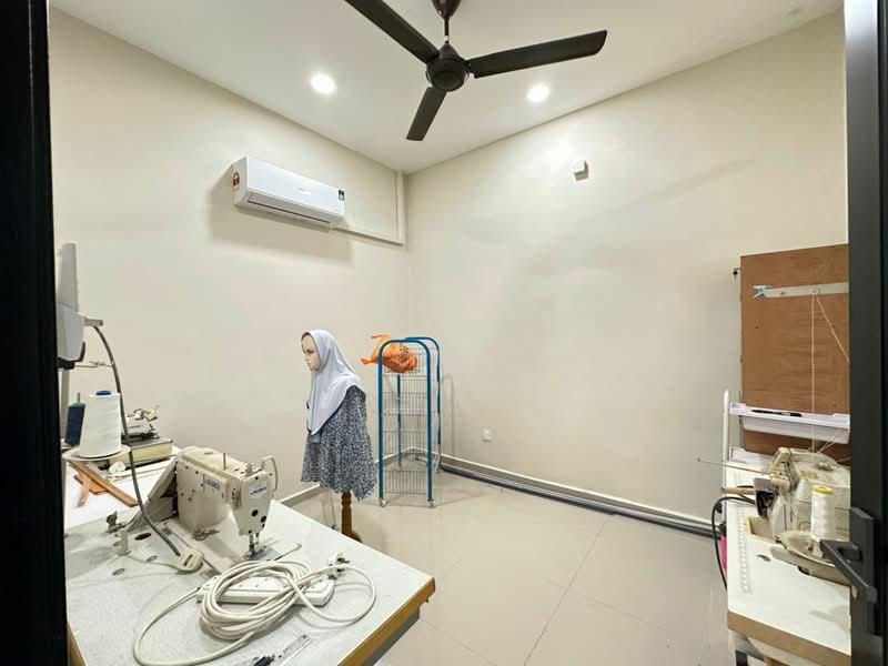 Rumah Teres 1 Tingkat untuk Dijual di Sungai Buloh (Selangor) - Kelven Tan - Interior - PropertyGuru.com.my