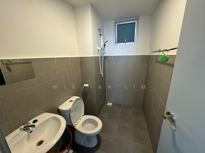 Apartment for Rent at Tangerine Suites - Winjian Lim - Bathroom - PropertyGuru.com.my