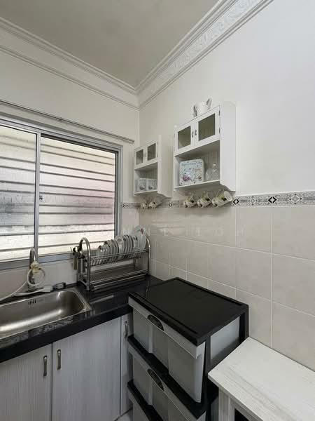 Apartment for Rent at Palm & Nipah Court (Pangsapuri Nipah) - Yvonne Loh - Kitchen - PropertyGuru.com.my