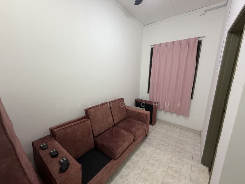 Rumah Teres 2 Tingkat untuk Disewa di Skudai (Johor) - Jialing Chua - Living Room - PropertyGuru.com.my