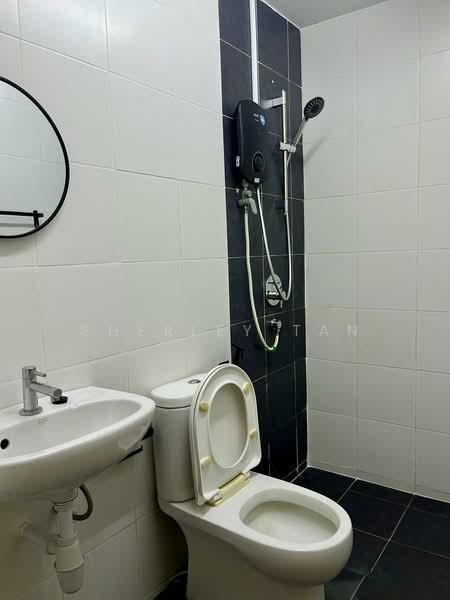 Service Residence for Rent at Pacific Place - Sherley Tan - Bathroom - PropertyGuru.com.my