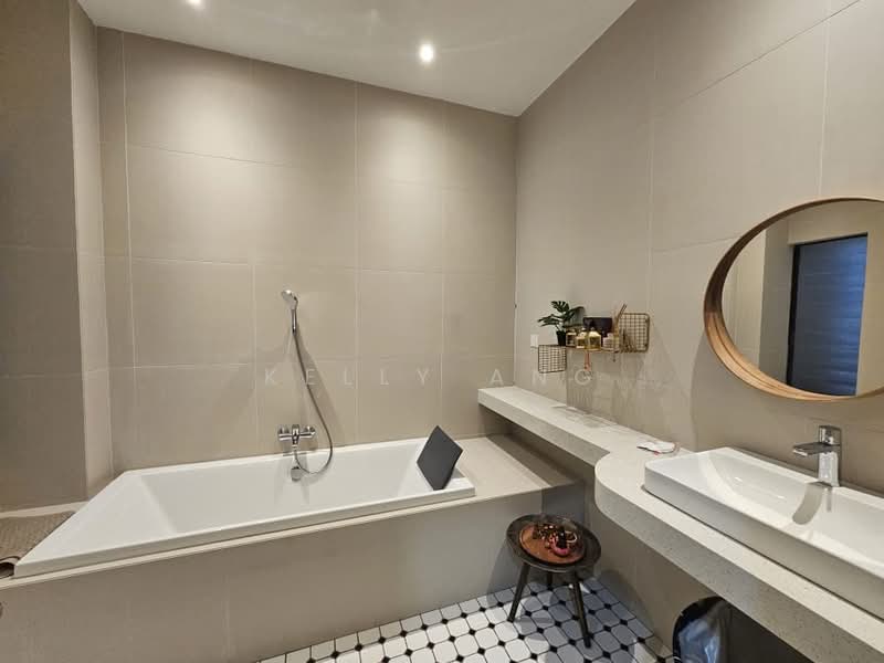 Bungalow House untuk Disewa di Bukit Bandaraya (Bangsar) - Kelly Ang - Bathroom - PropertyGuru.com.my