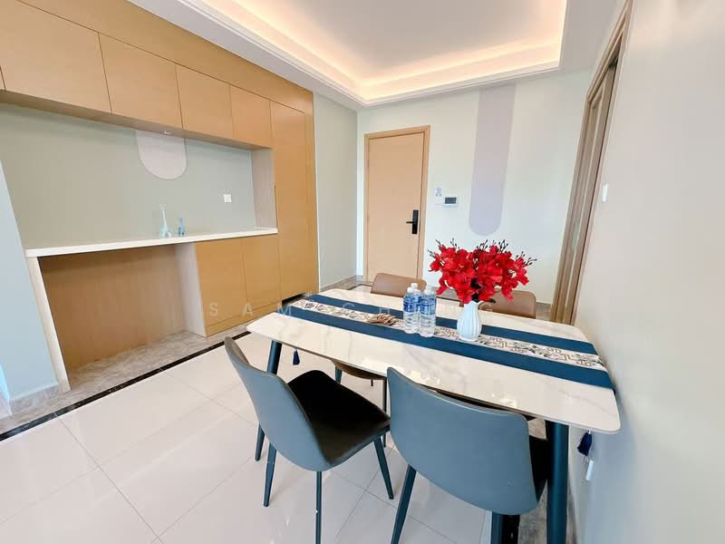 Condominium for Sale at R&F Princess Cove Phase 2-Seine Region - Sam Cheng - Dining Room - PropertyGuru.com.my