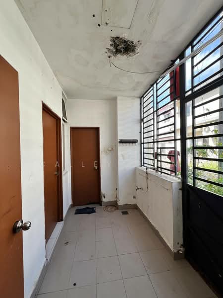 Rumah Teres 2 Tingkat untuk Dijual di Gelang Patah (Johor) - Calley Chin - Balcony - PropertyGuru.com.my