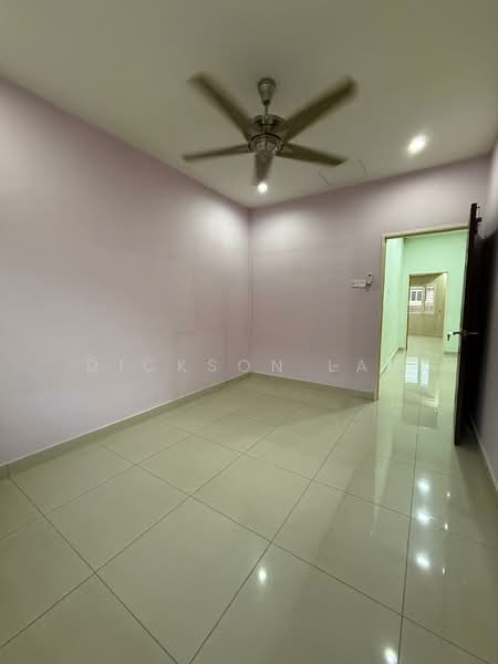 Rumah Teres 2 Tingkat untuk Dijual di Taman Sri Putra Mas (Sungai Buloh) - Dickson Lau - Interior - PropertyGuru.com.my