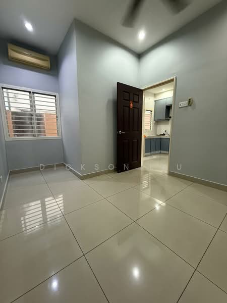 Rumah Teres 2 Tingkat untuk Dijual di Taman Sri Putra Mas (Sungai Buloh) - Dickson Lau - Interior - PropertyGuru.com.my