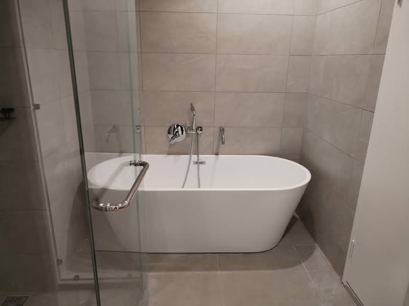 Service Residence for Rent at Dorsett Waterfront Subang - Alice Lee - Bathroom - PropertyGuru.com.my