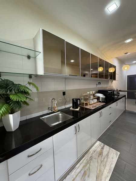 Terraced House for Sale in Alam Impian Ttdi (Shah Alam) - Priscilla . - Kitchen - PropertyGuru.com.my