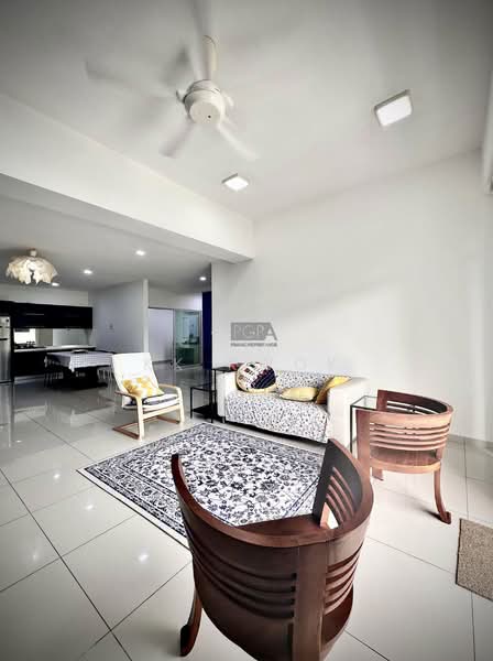 Kondominium untuk Dijual di Jambul Height Condominium - KK Kwok - Living Room - PropertyGuru.com.my