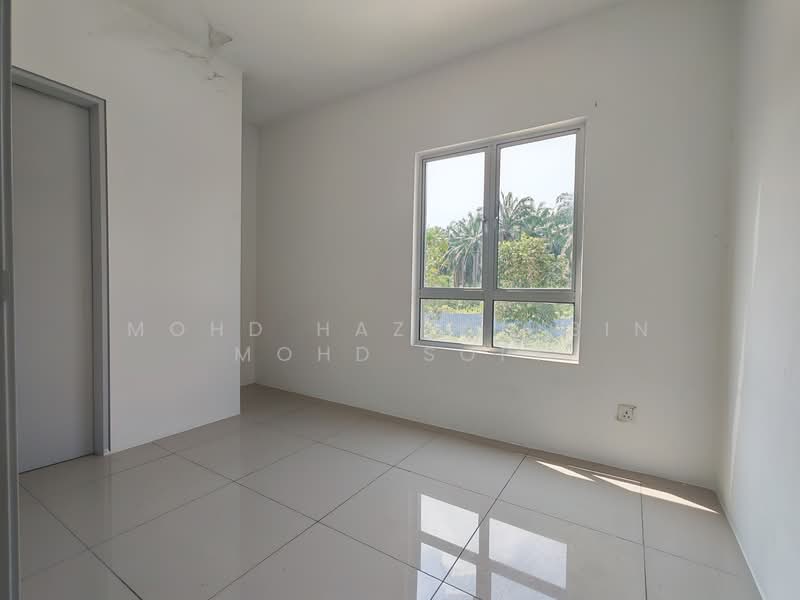 Rumah Teres 2 Tingkat untuk Dijual di Kuala Selangor (Selangor) - Mohd Hazlan bin Mohd Sopi - PropertyGuru.com.my