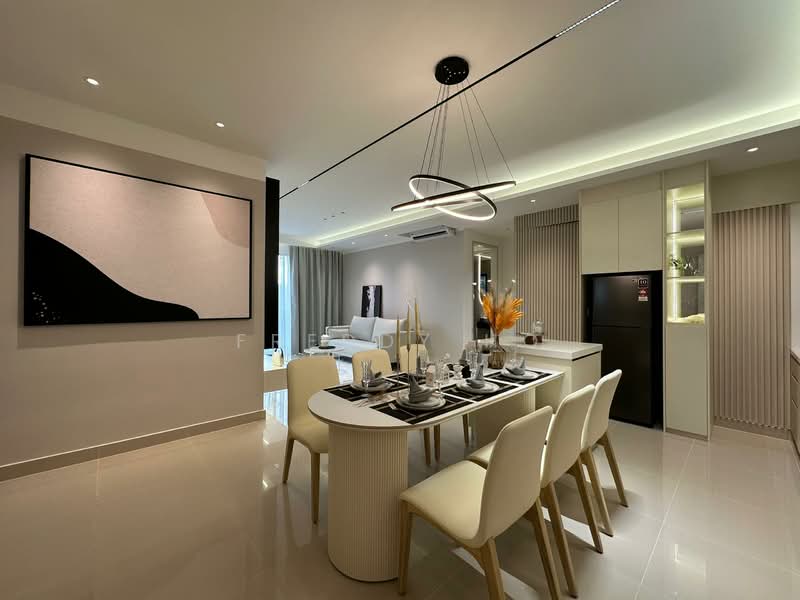 Servis Apartment untuk Dijual di Ten Kinrara - Freddy Ho - Dining Room - PropertyGuru.com.my