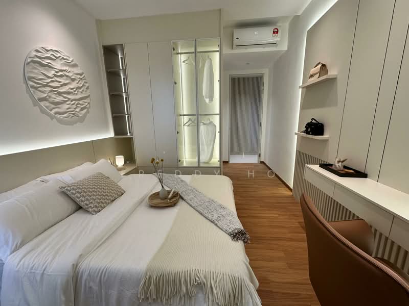 Servis Apartment untuk Dijual di Ten Kinrara - Freddy Ho - Bedroom - PropertyGuru.com.my