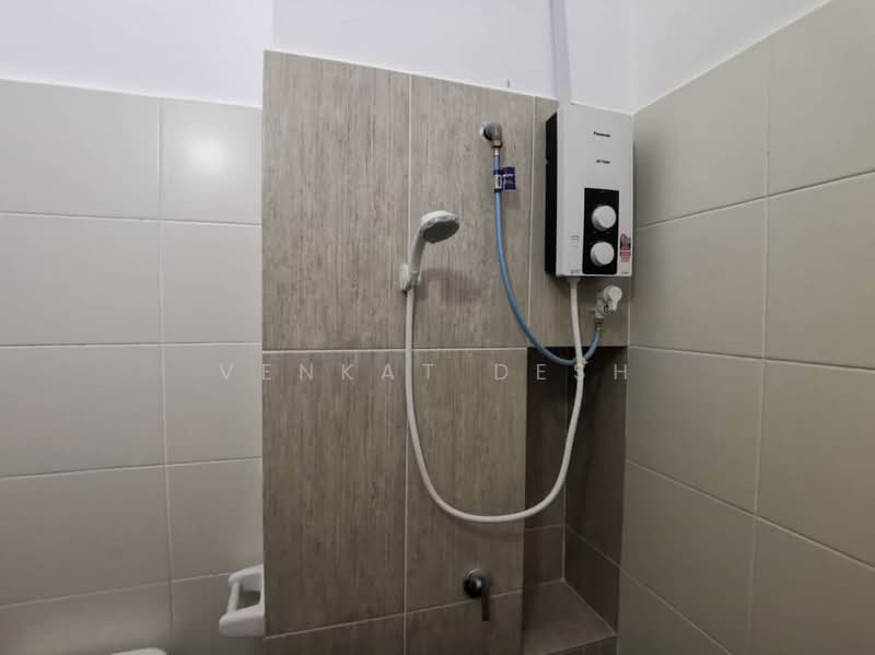 Rumah Teres 2 Tingkat untuk Dijual di Pengerang (Johor) - Venkat Desh - Bathroom - PropertyGuru.com.my