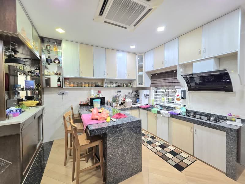 1-storey Terraced House for Sale in Bandar Kinrara (Selangor) - Akramin Firdaus Bin Mokhtar - Kitchen - PropertyGuru.com.my