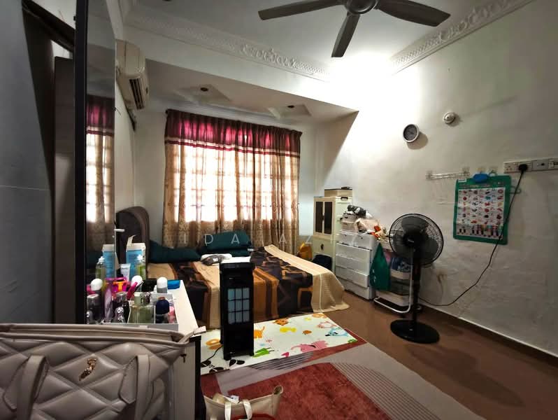 Rumah Teres 1 Tingkat untuk Dijual di Senai (Kulai) - Ida Aziz - Bedroom - PropertyGuru.com.my