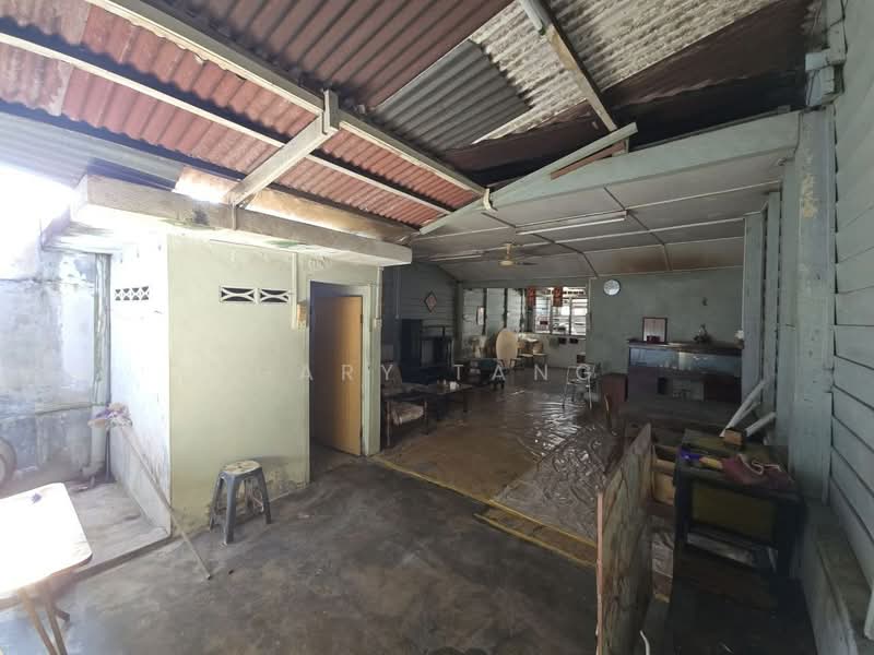 Kedai untuk Dijual di Kuala Kangsar (Perak) - Gary Tang - Interior - PropertyGuru.com.my