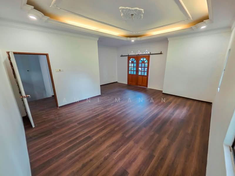 Semi-Detached House for Sale in Shah Alam (Selangor) - Amni Manan - PropertyGuru.com.my