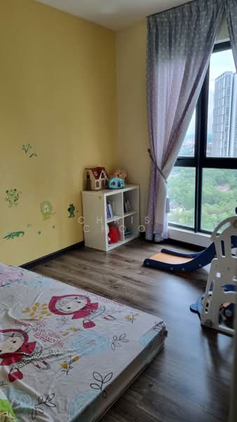 Kondominium untuk Dijual di Cristal Serin Residence - Chris Choo - Bedroom - PropertyGuru.com.my