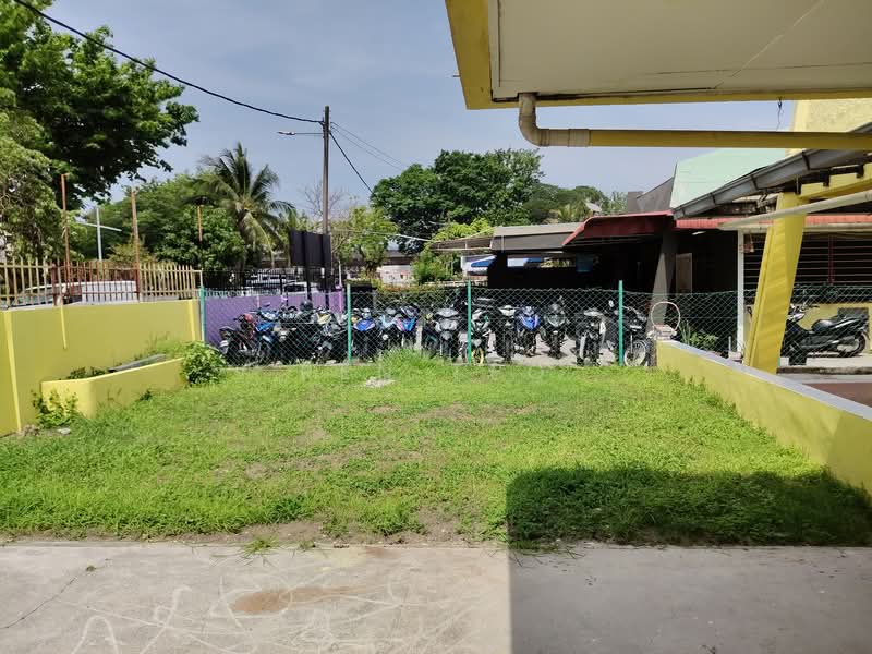 Semi-Detached House for Rent in Bandar Bayan Baru (Bayan Lepas) - Pen Teo - Exterior - PropertyGuru.com.my