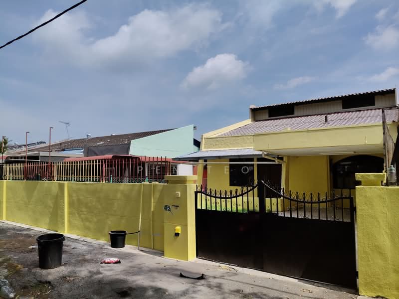 Semi-Detached House for Rent in Bandar Bayan Baru (Bayan Lepas) - Pen Teo - Exterior - PropertyGuru.com.my