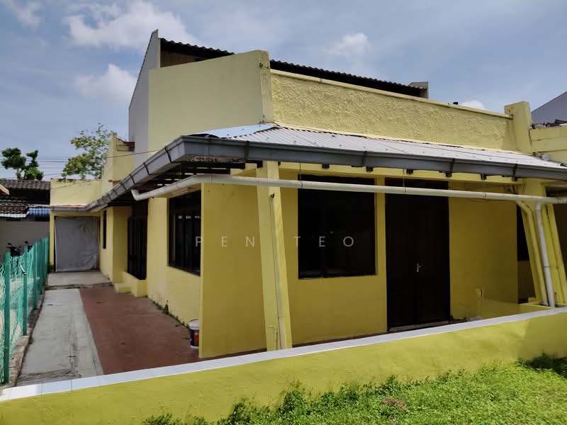 Semi-Detached House for Rent in Bandar Bayan Baru (Bayan Lepas) - Pen Teo - Exterior - PropertyGuru.com.my