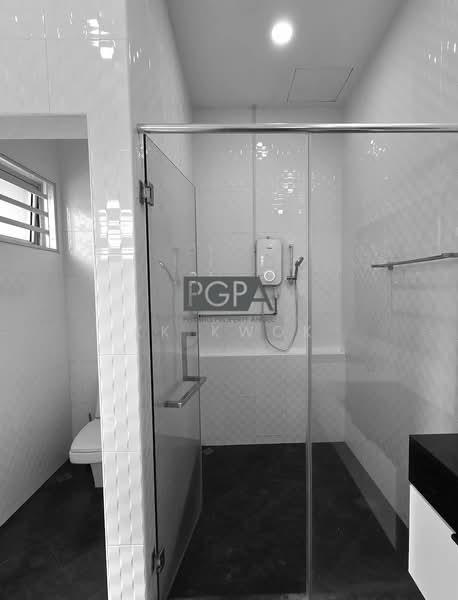 Semi-Detached House for Rent in Tanjung Bungah (Penang) - KK Kwok - Bathroom - PropertyGuru.com.my