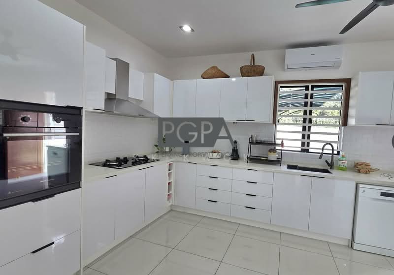 Semi-Detached House for Rent in Tanjung Bungah (Penang) - KK Kwok - Kitchen - PropertyGuru.com.my
