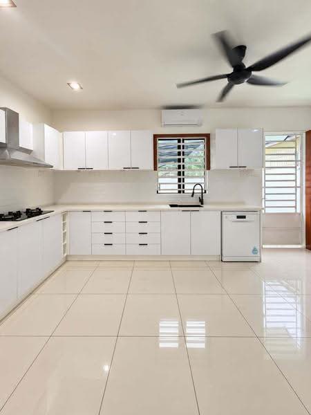 Rumah Berkembar untuk Disewa di Tanjung Bungah (Penang) - KK Kwok - Kitchen - PropertyGuru.com.my