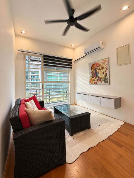 Rumah Berkembar untuk Disewa di Tanjung Bungah (Penang) - KK Kwok - Living Room - PropertyGuru.com.my