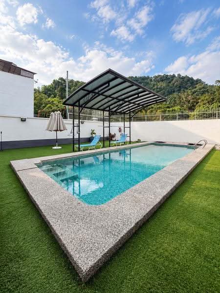 Rumah Berkembar untuk Disewa di Tanjung Bungah (Penang) - KK Kwok - Pool - PropertyGuru.com.my