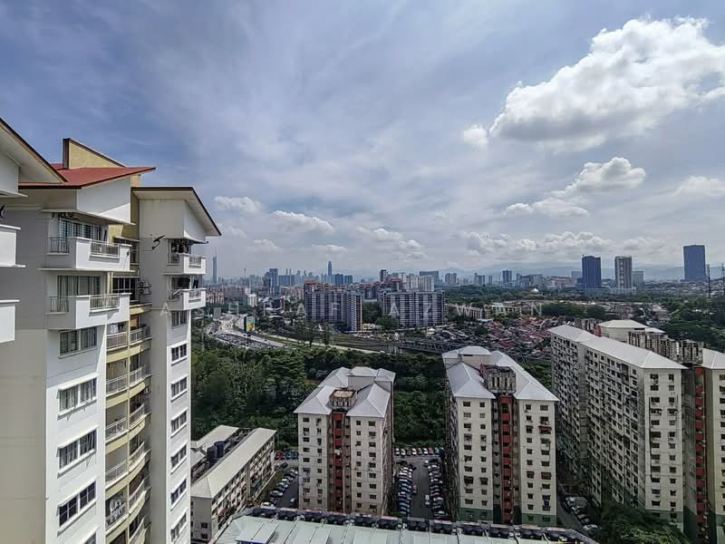 Kondominium untuk Dijual di Widuri Impian - Ashraf Azwan - Exterior - PropertyGuru.com.my