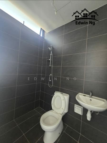 Kondominium untuk Dijual di Setia V Residences - Edwin Ng - Bathroom - PropertyGuru.com.my