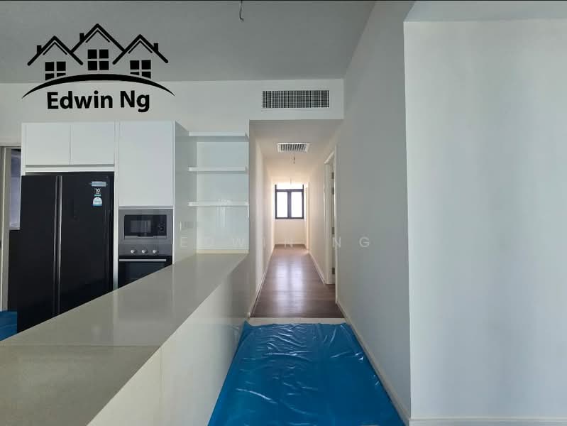 Kondominium untuk Dijual di Setia V Residences - Edwin Ng - Kitchen - PropertyGuru.com.my