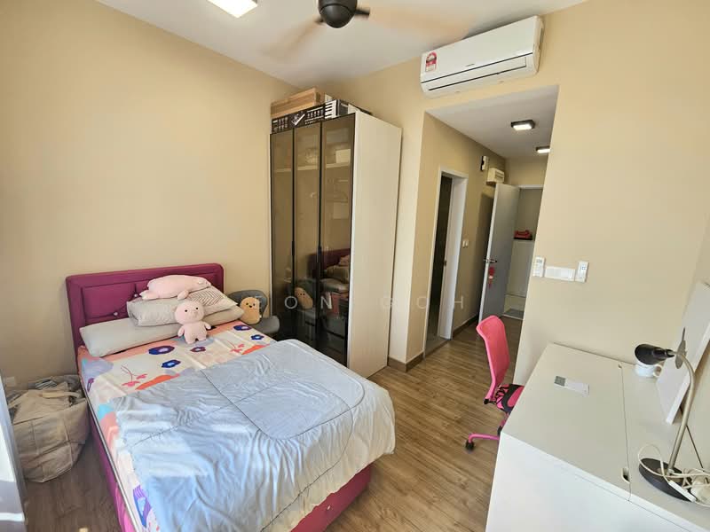 Servis Apartment untuk Disewa di The Amber Residence @ TwentyFive.7 - Leon Goh - Bedroom - PropertyGuru.com.my