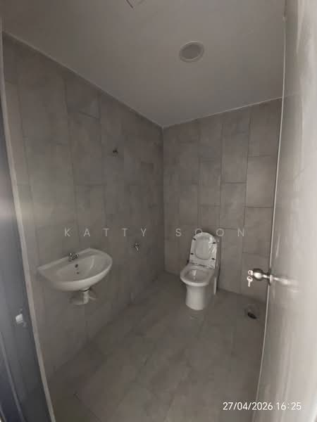 Shop / Office for Rent in Seri Kembangan (Selangor) - Katty Soon - PropertyGuru.com.my