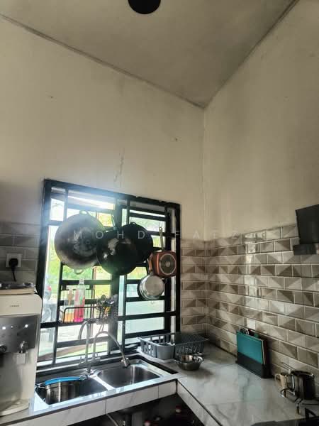 2-storey Terraced House for Sale in Taman Scientex Pasir Gudang (Pasir Gudang) - Mohd Faez - Kitchen - PropertyGuru.com.my