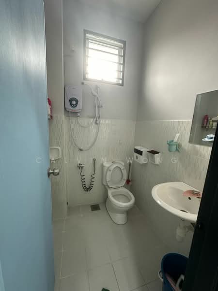 2-storey Terraced House for Sale in Mutiara Rini (Skudai) - Calvin Wong - Bathroom - PropertyGuru.com.my