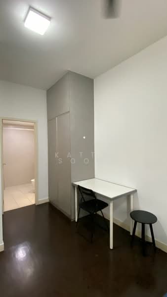 For Rent - Windows on The Park